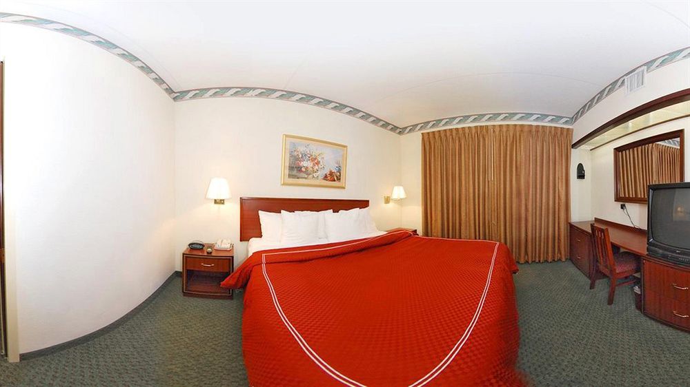 Four Points By Sheraton Raleigh North Extérieur photo