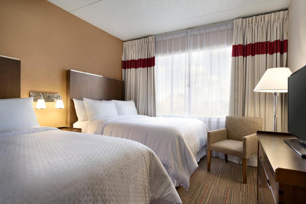 Four Points By Sheraton Raleigh North Extérieur photo